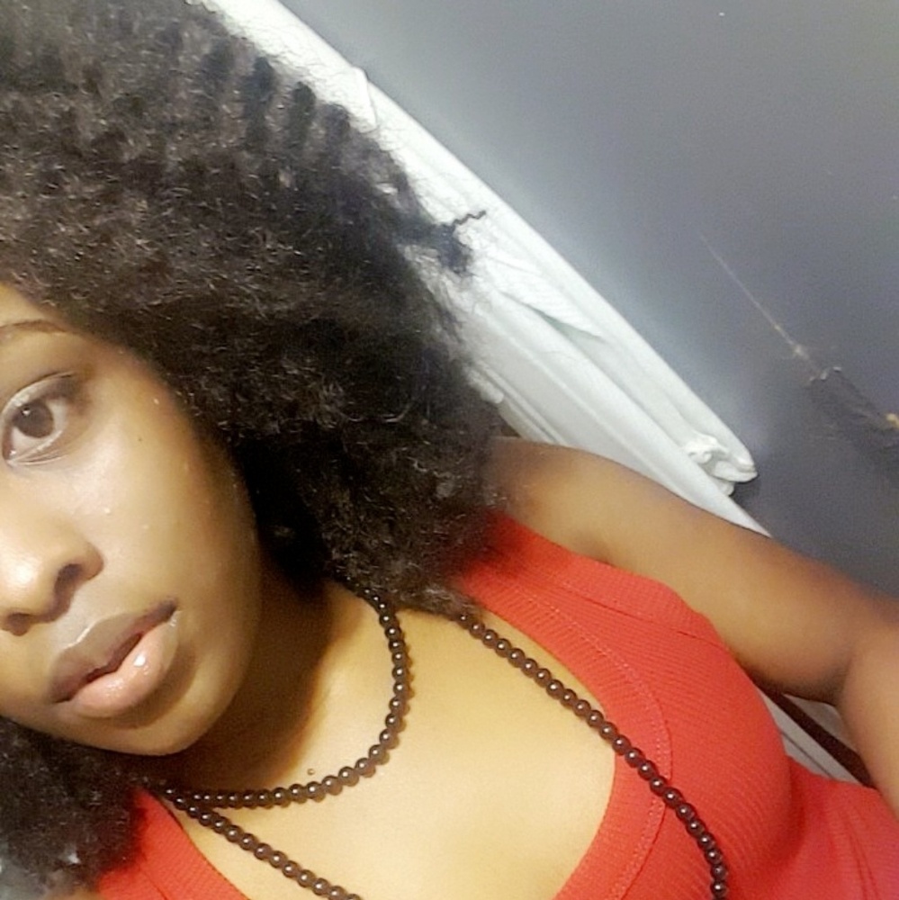 Meet your Posher, Kierra